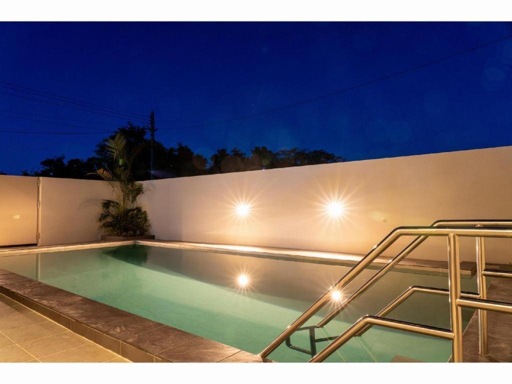 Churaumi Village Pool And Terrace Okinawa Exterior photo